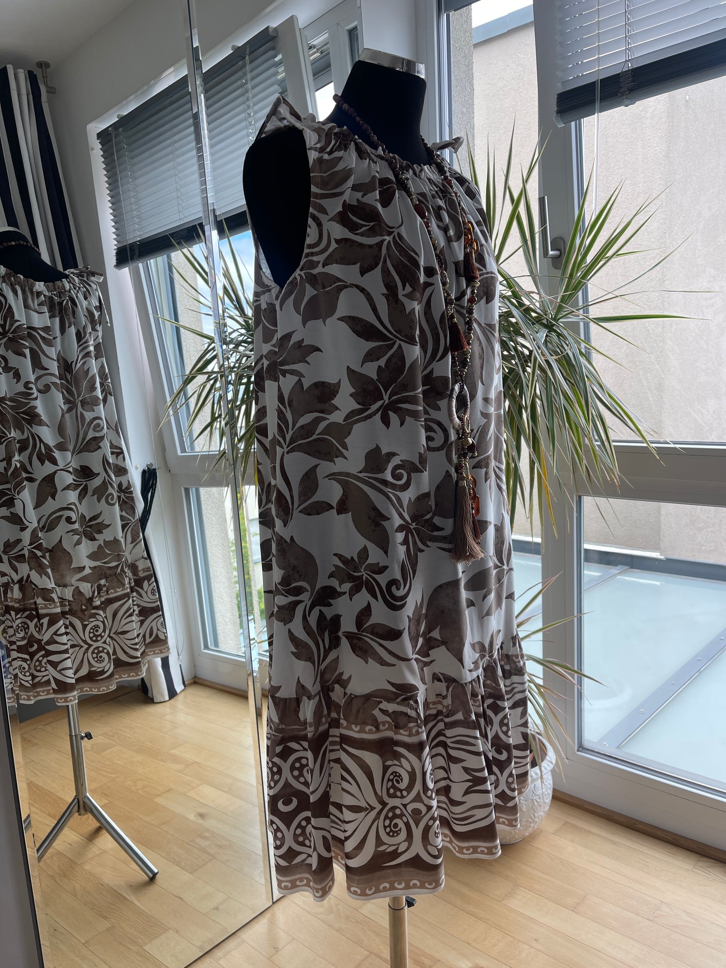 Kleid RICHI schoko €69,90; perfektes Sommerkleid