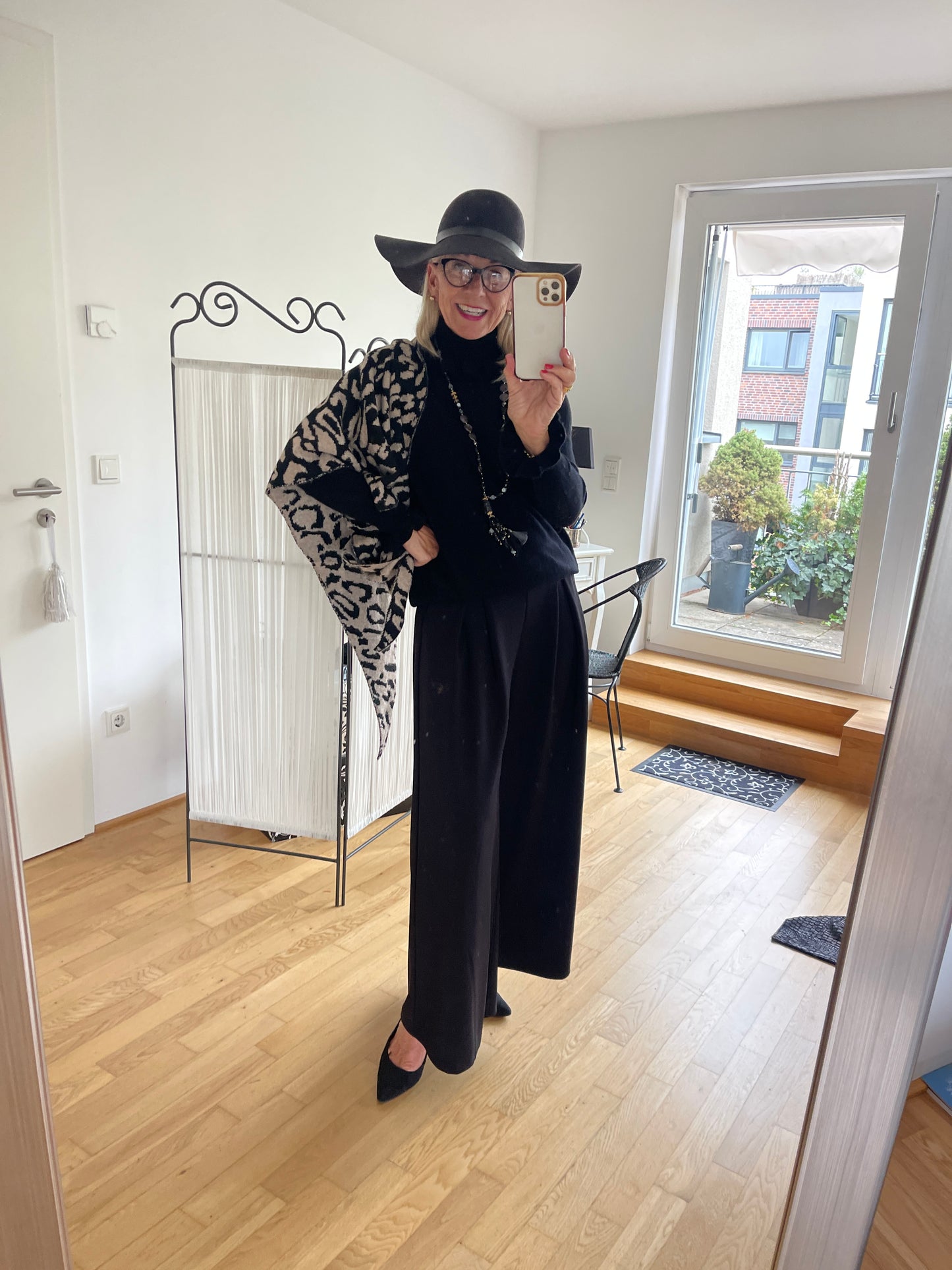 Hose CARPENTER €109,90; mega tolle Hose oder Hosenrock.. einfach phänomenal 🍂