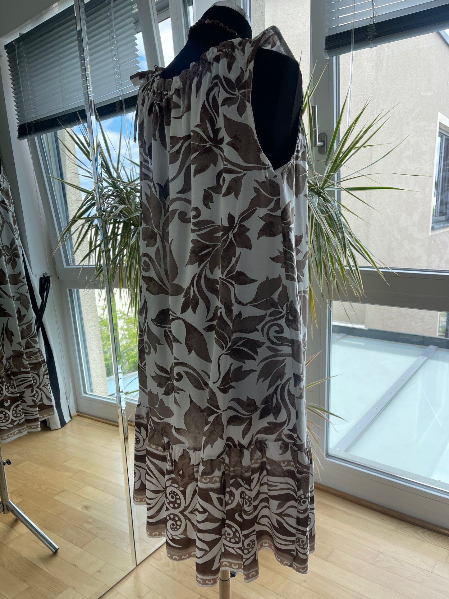 Kleid RICHI schoko €69,90; perfektes Sommerkleid