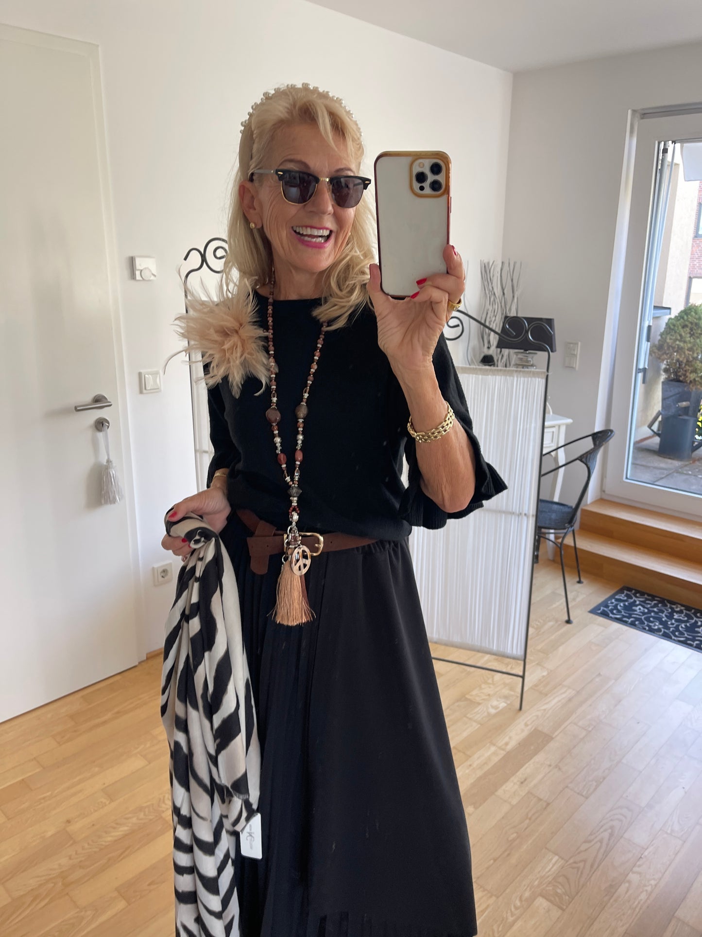 Pullover COLETTE black €69,90; edel, schick und so kuschelig🍂