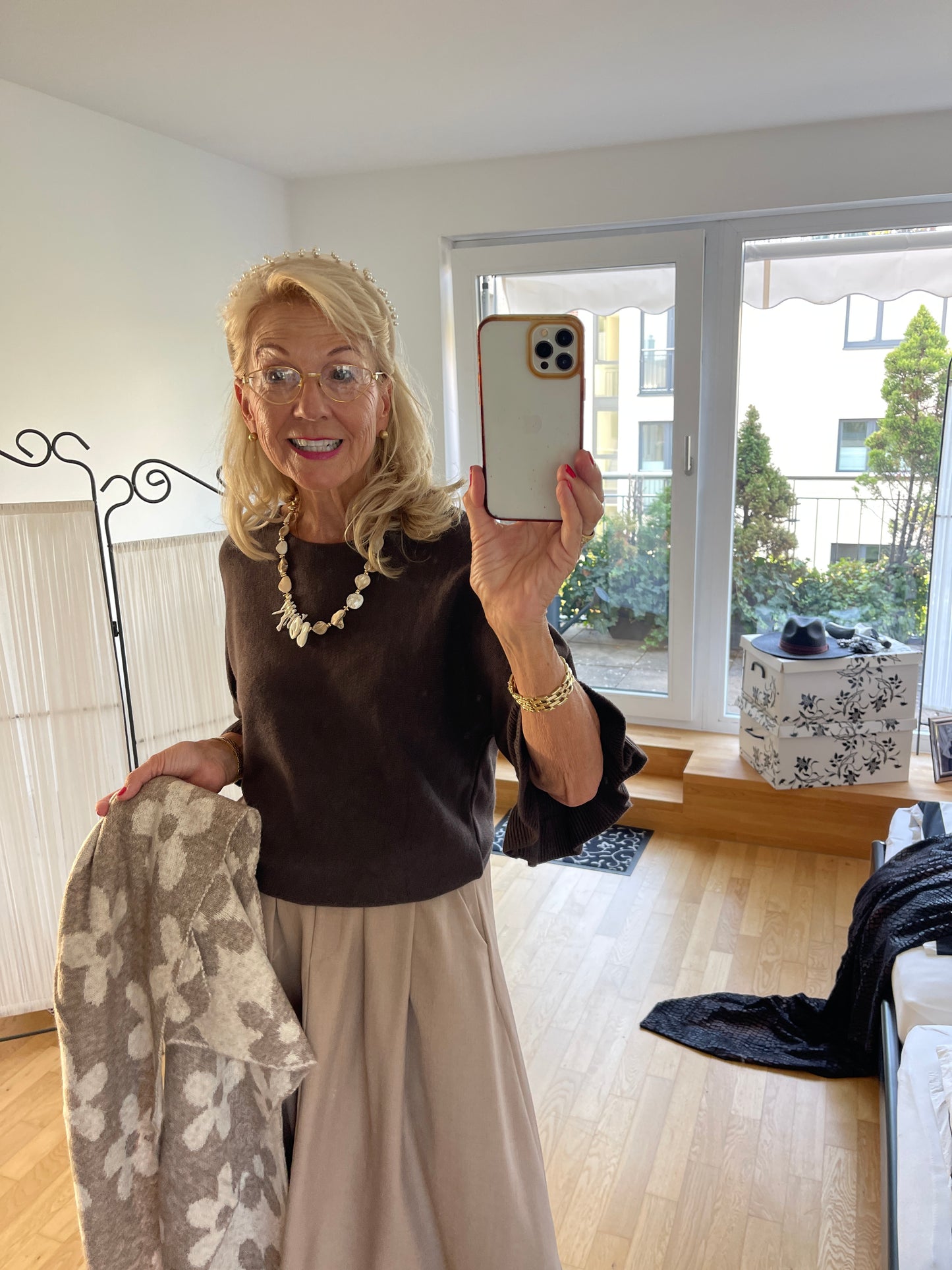Pullover COLETTE schoko €69,90; edel, schick und so kuschelig