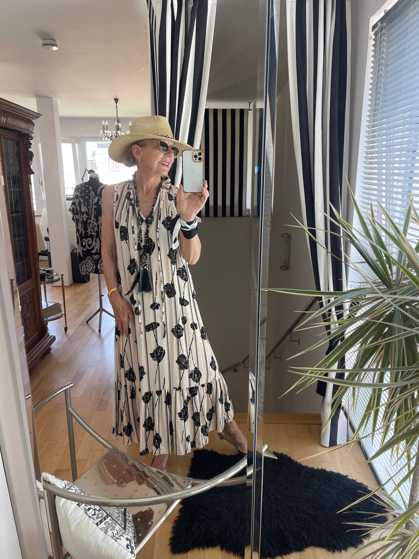 Kleid LUNGO €119,90; … was für ein wunderschönes Maxikleid