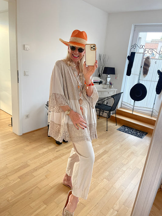 Tunika LENI beige €89,90; fantastische, super schicke Longtunika… perfektes Modell für XXXL-Größen