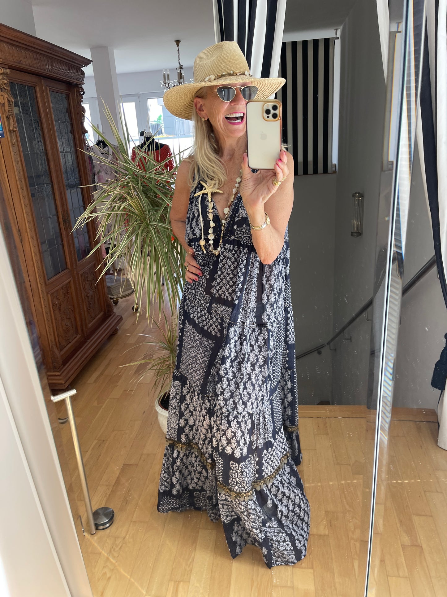 Kleid PERFECTO €129,90; was für ein modisches Sommermärchen