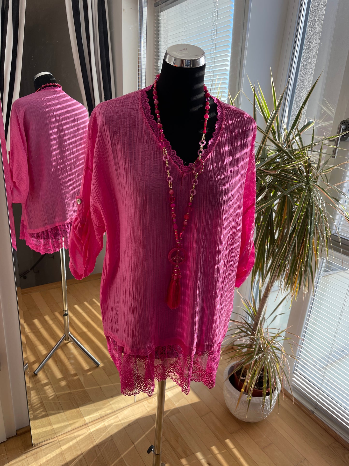 Tunika HELEN pink; im Outlet €39,90 statt €69,90 … so herrlich duftig, luftig… und perfekt auch für XXL-Größen