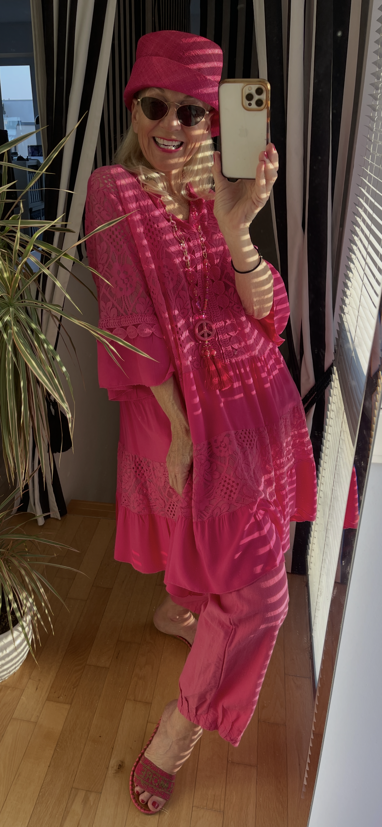 Kleid PHILIPPA  pink; €89,90 .. pink is so beautiful … farbenfroher Style auch für Genussgrößen