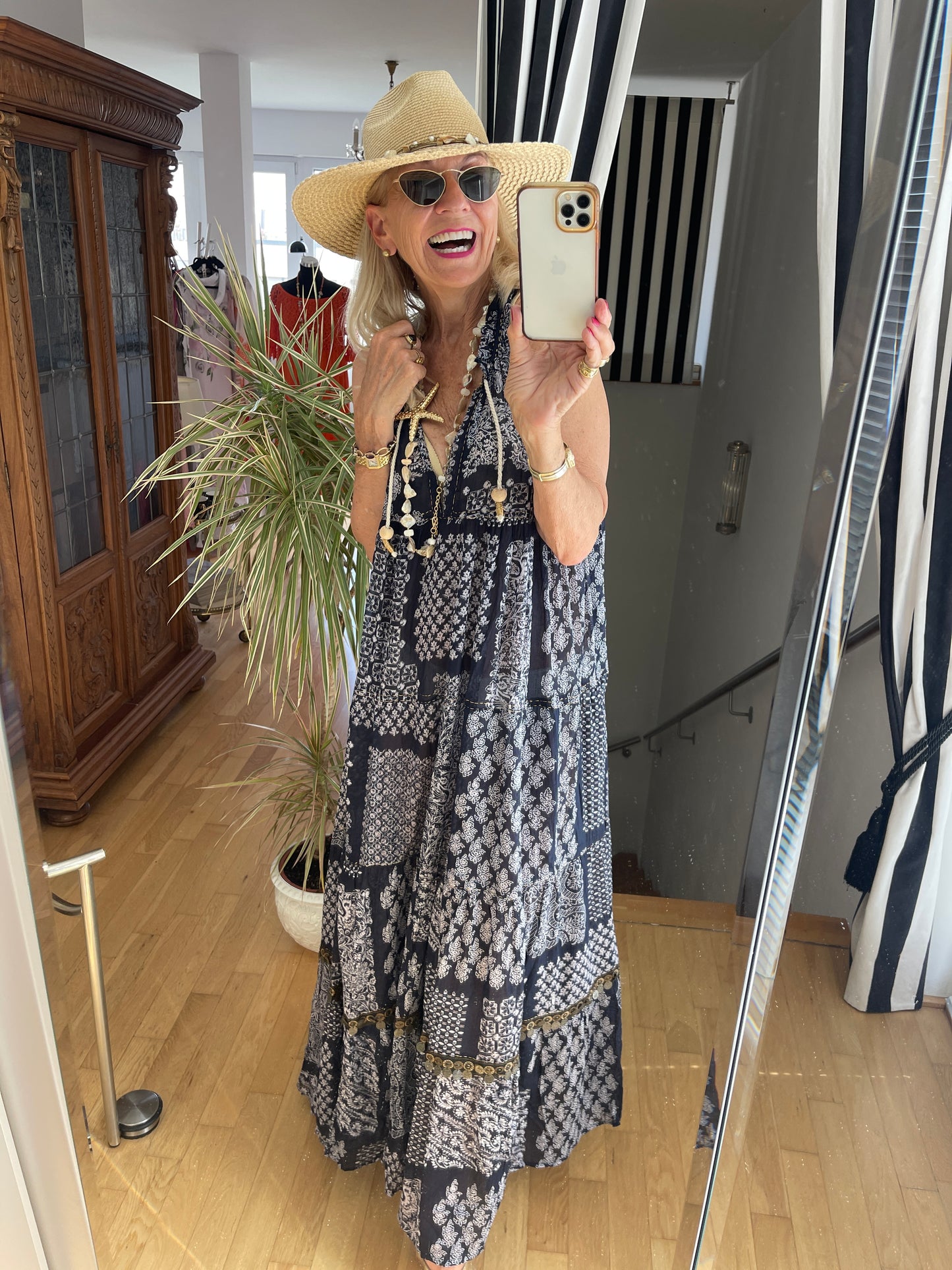 Kleid PERFECTO €129,90; was für ein modisches Sommermärchen
