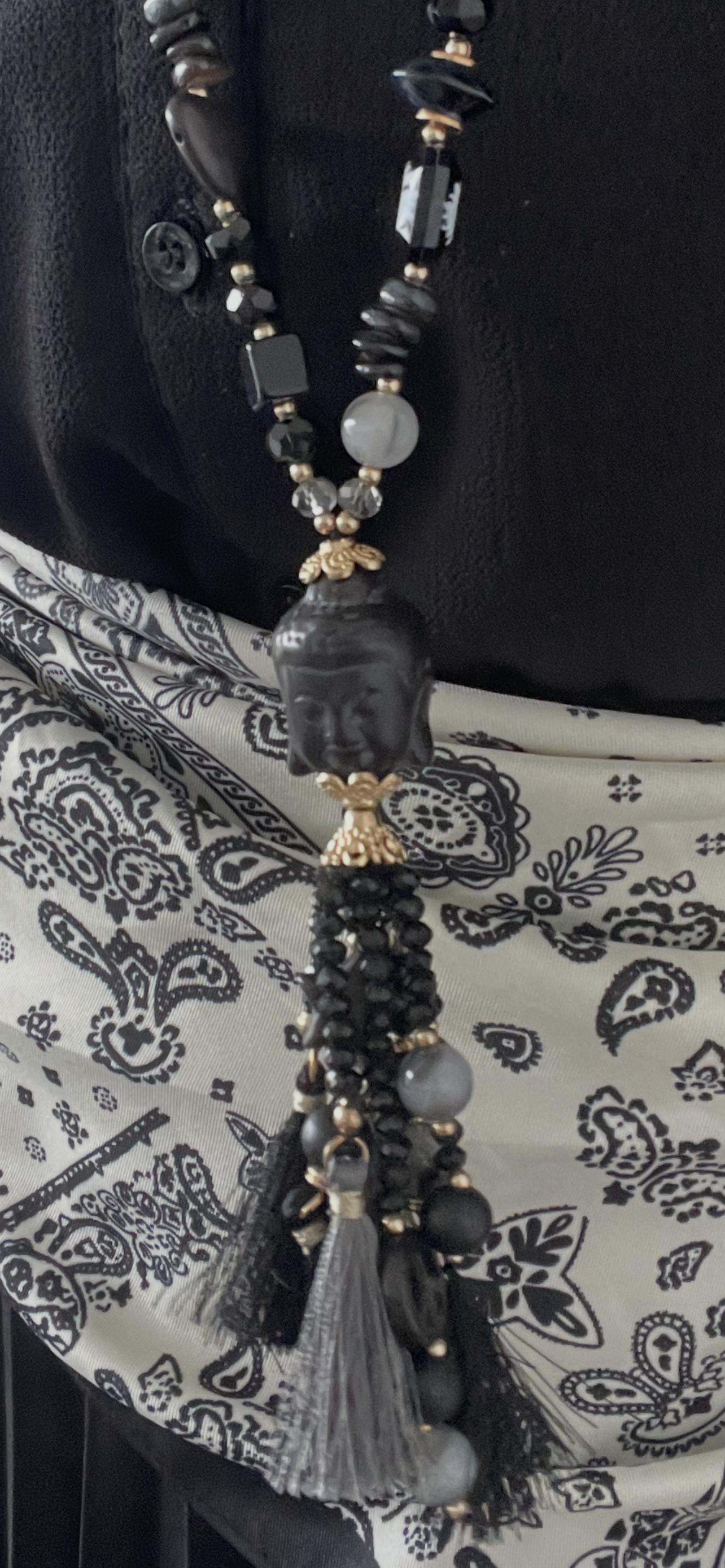 Kette BUDDA black €49,90; stylische Longkette