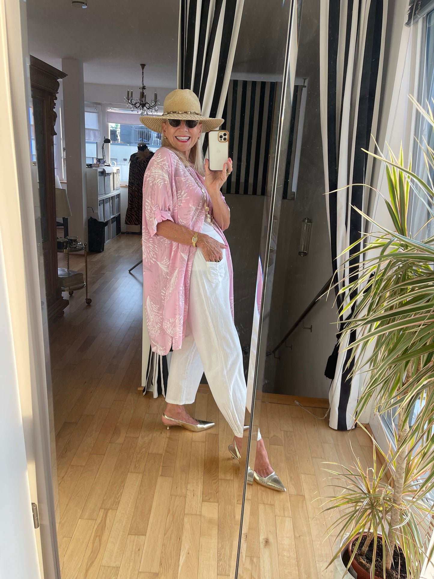 Tunika KARLI rose €49,90 statt €79,90; sooo schön lässig, sooo schön edel und sportiv, perfekt auch für große Größen