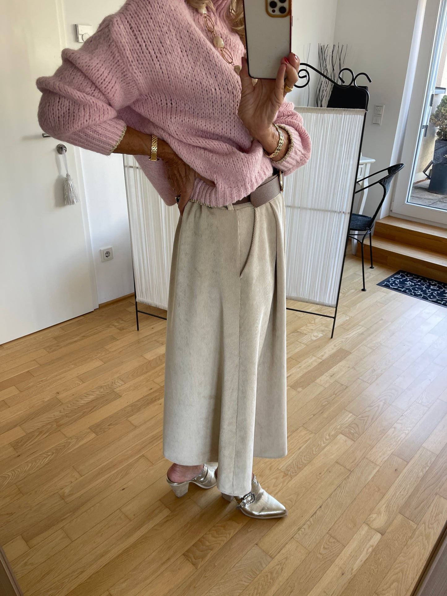 Rock CASCADEUR €99,90; edler Feincord,…so angenehm und herrlich fallend🍂