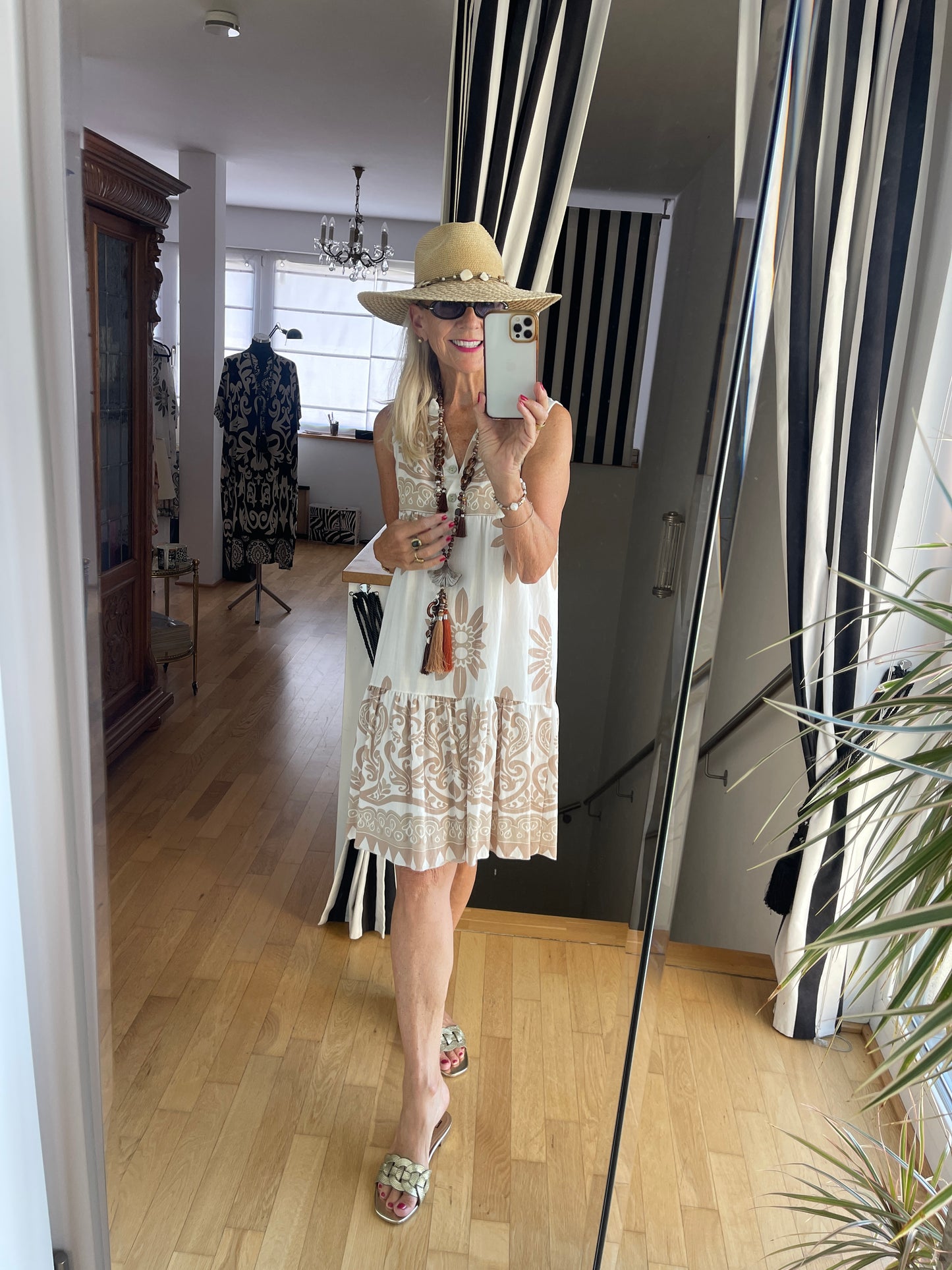Kleid JONTE beige €49,90 statt €79,90… perfekter, sommerlicher Allrounder ☀️