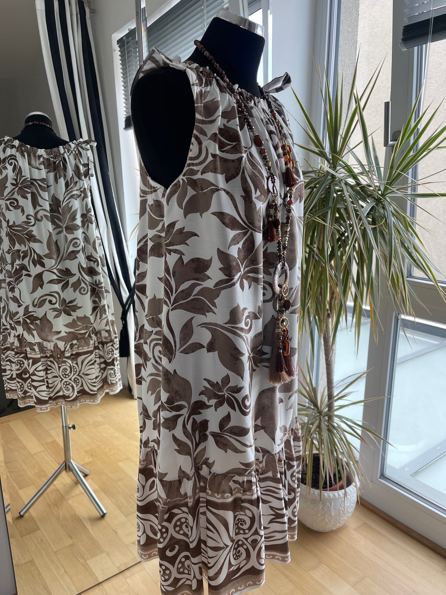 Kleid RICHI schoko €69,90; perfektes Sommerkleid