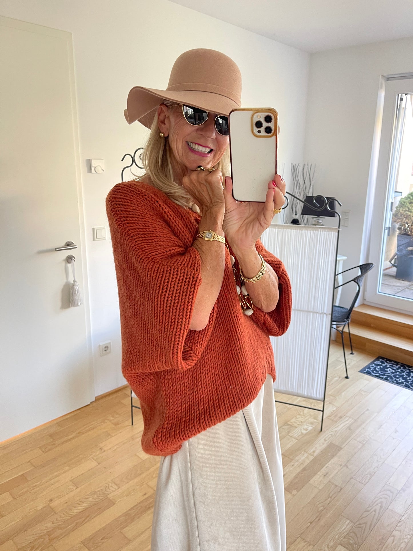 Pullover ARMSTRONG rostrot €79,90; kuschelig, so lässig, so herrlich wunderbar 🍂