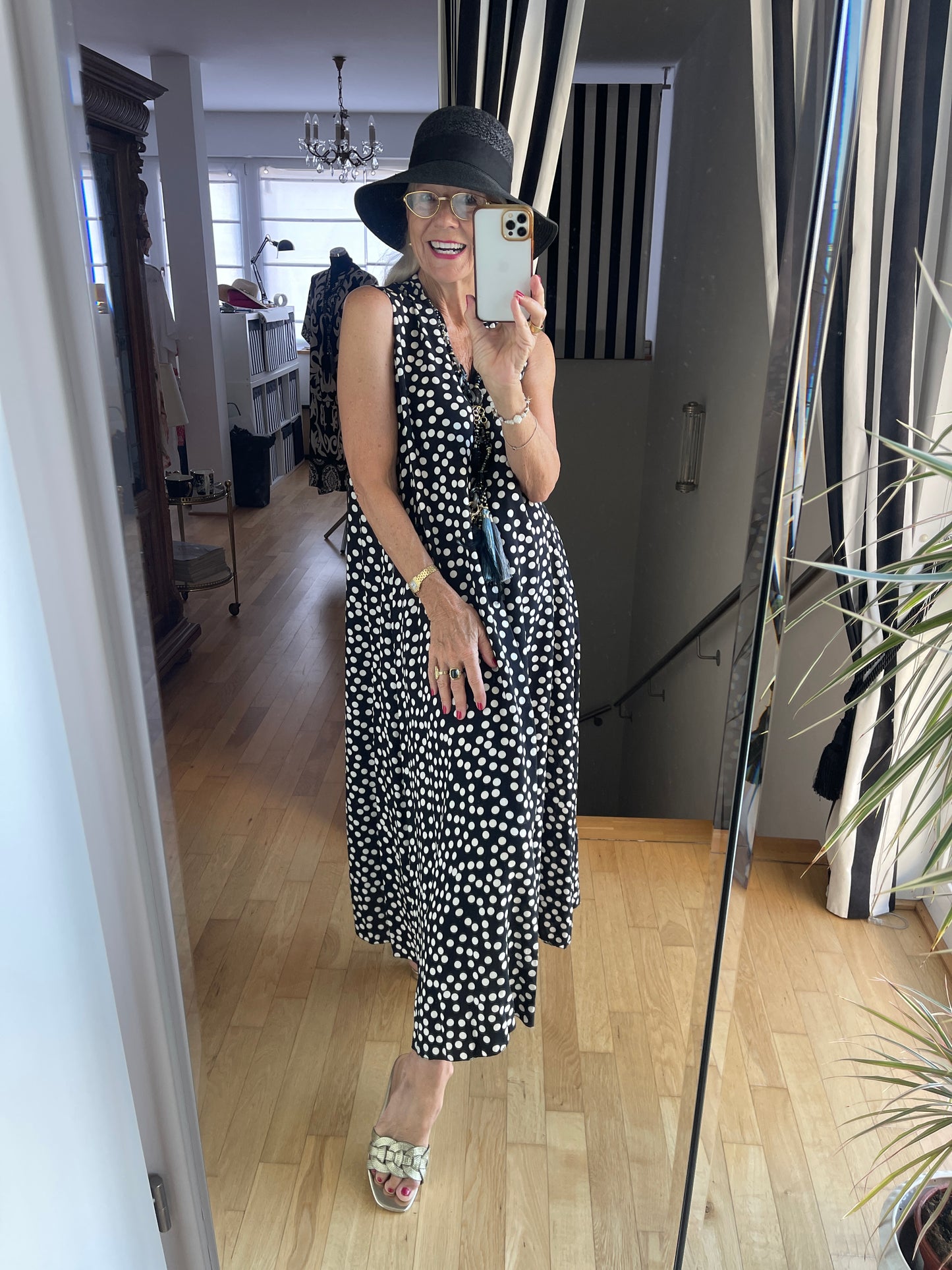 Kleid PABLO €79,90 statt €129,90; zum Verlieben … einfach ein tolles Modell