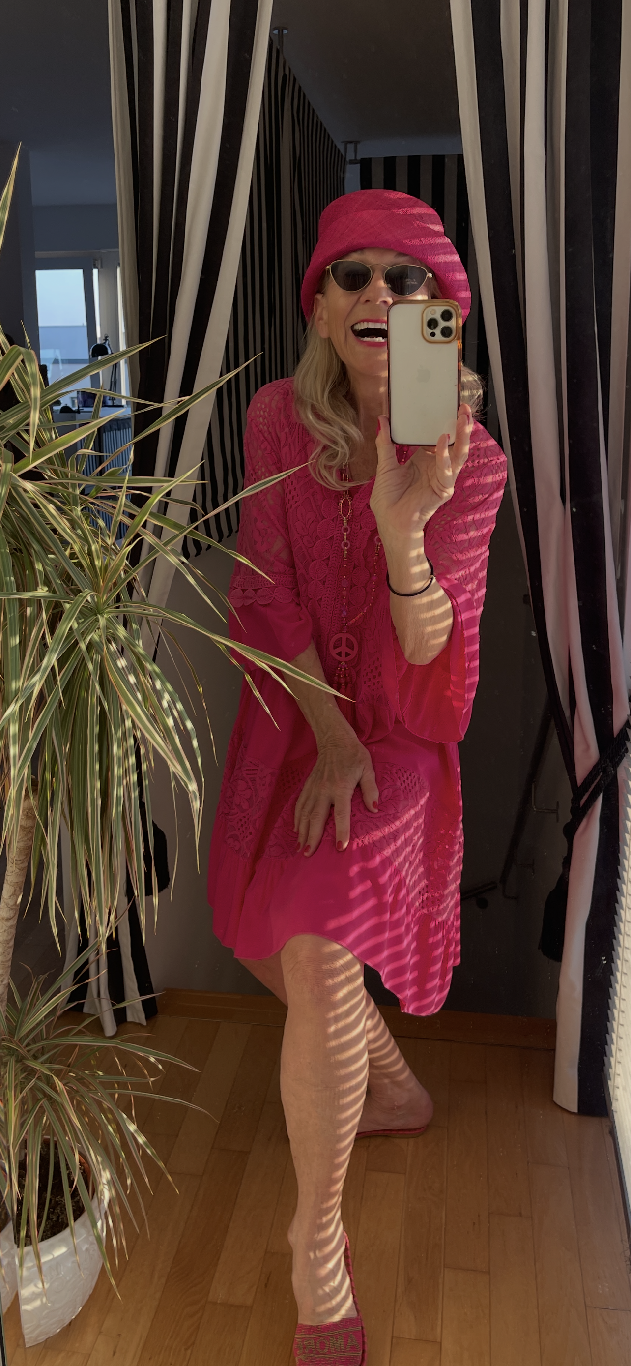 Kleid PHILIPPA  pink; €89,90 .. pink is so beautiful … farbenfroher Style auch für Genussgrößen