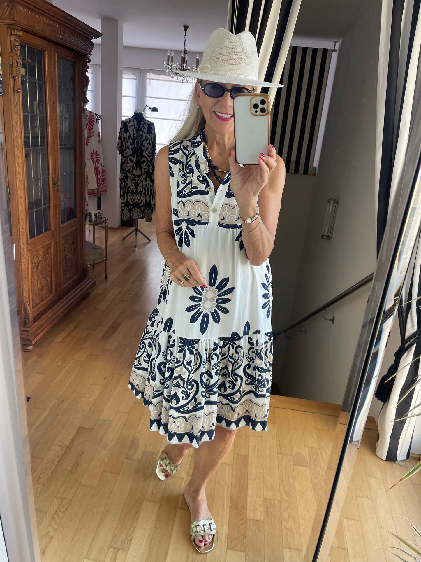 Kleid JONTE blue €49,90 statt €79,90… ein luftiger, sommerlicher Allrounder ☀️