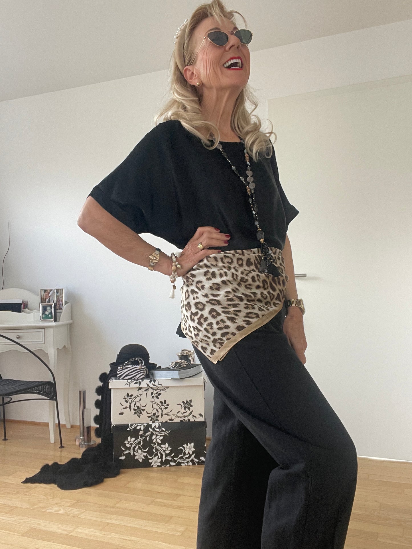 Schal „ Nicktuch CIO“ €29,90; super amgesagtes & stylisches Accessoire