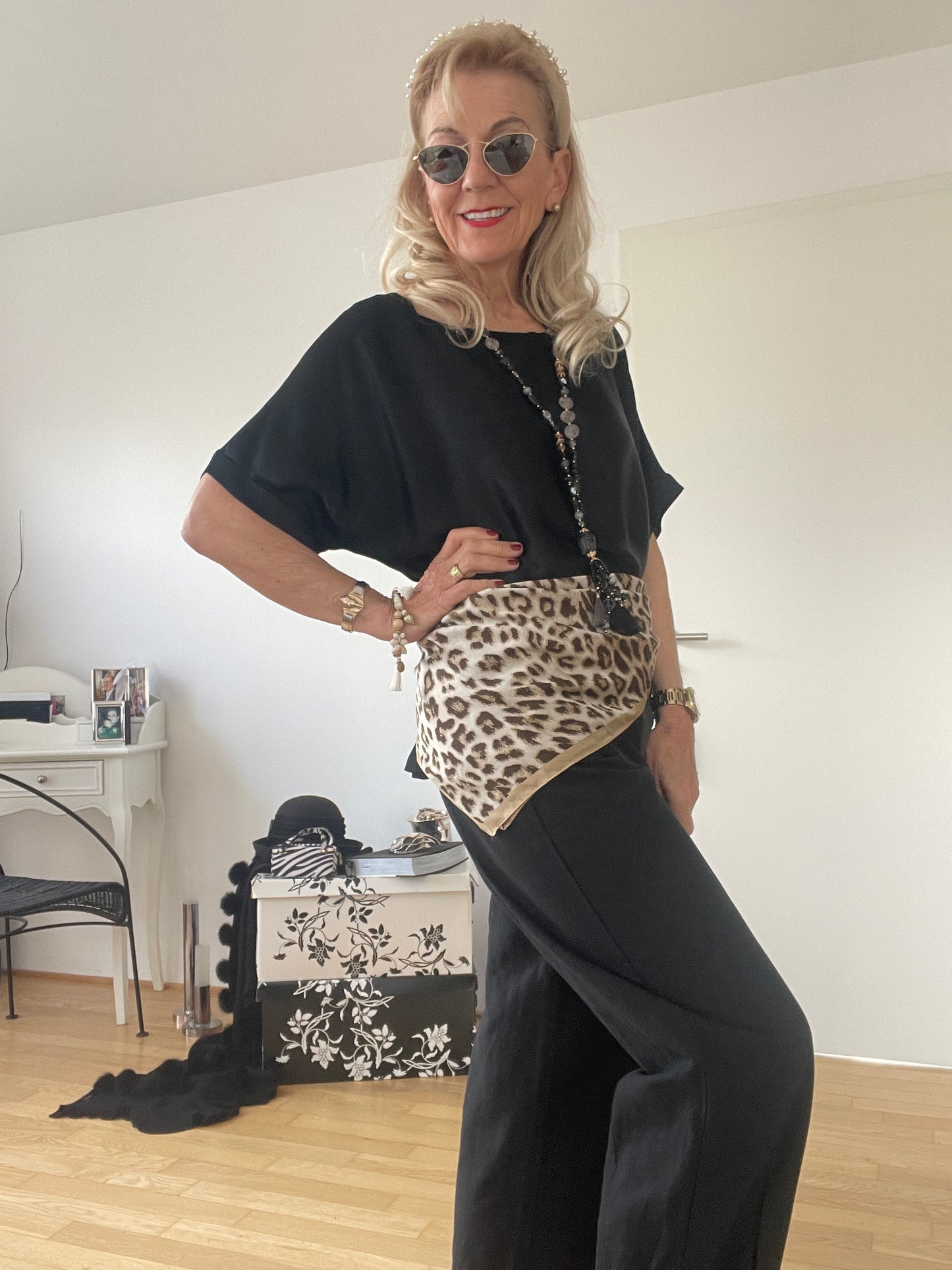 Schal „ Nicktuch CIO“ €29,90; super amgesagtes & stylisches Accessoire