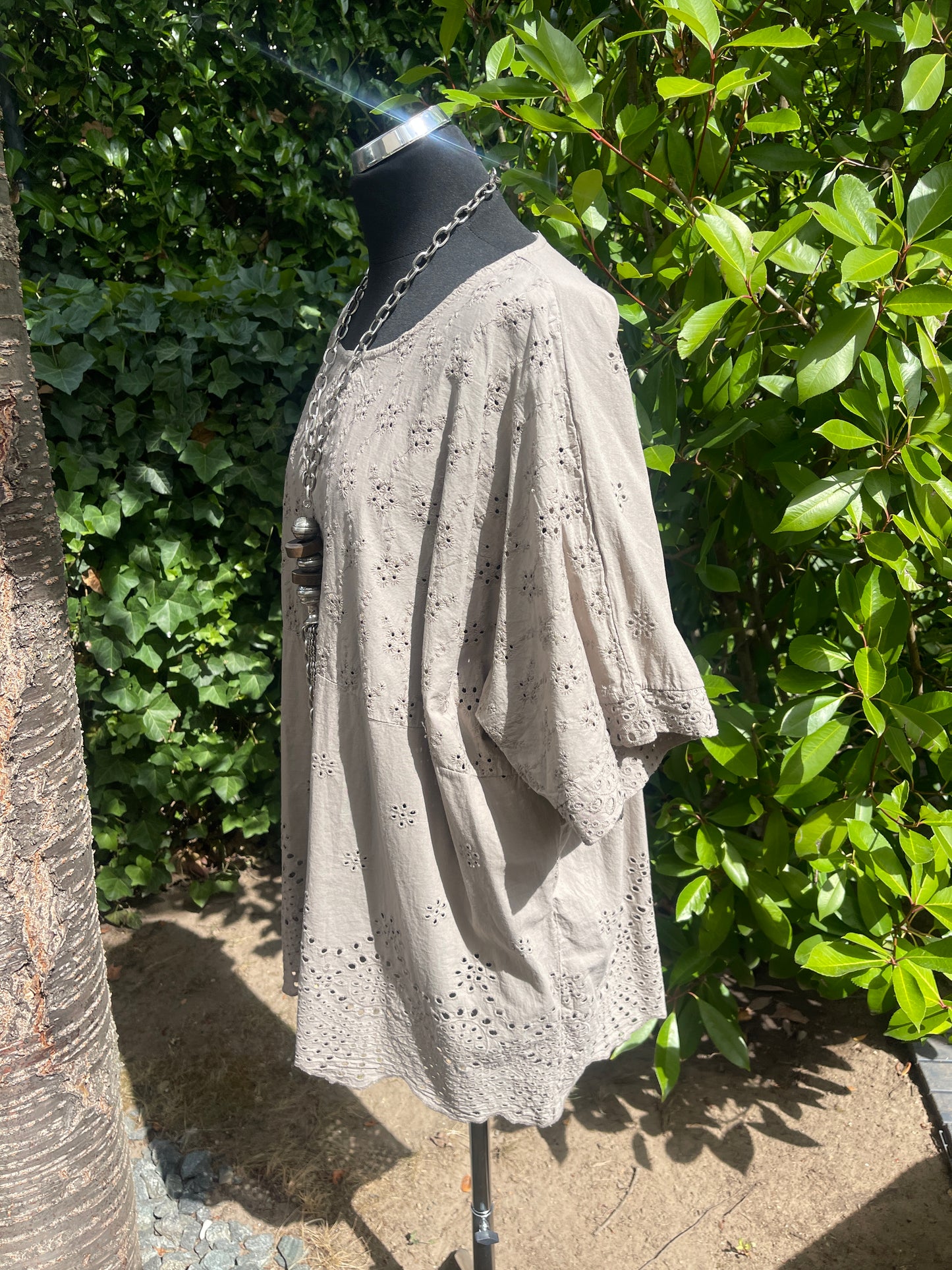 Tunika BLANKO taupe €59,90 statt €89,90; auch Genussgrößen haben das Recht sich modisch zu kleiden!!