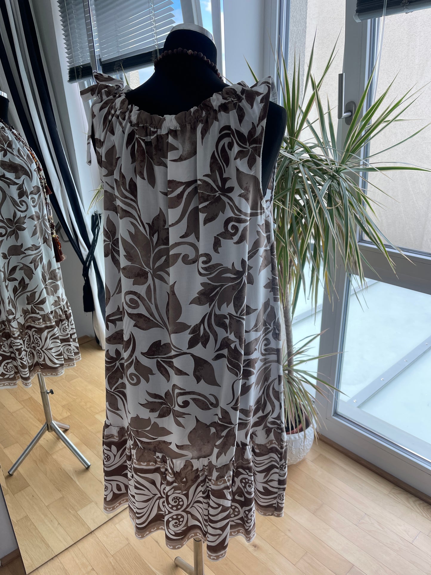 Kleid RICHI schoko €69,90; perfektes Sommerkleid