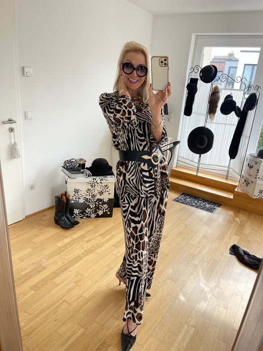 Hose EVA €79,90; lässig, schicke Marlene-Hose im super angesagten Animal-Print