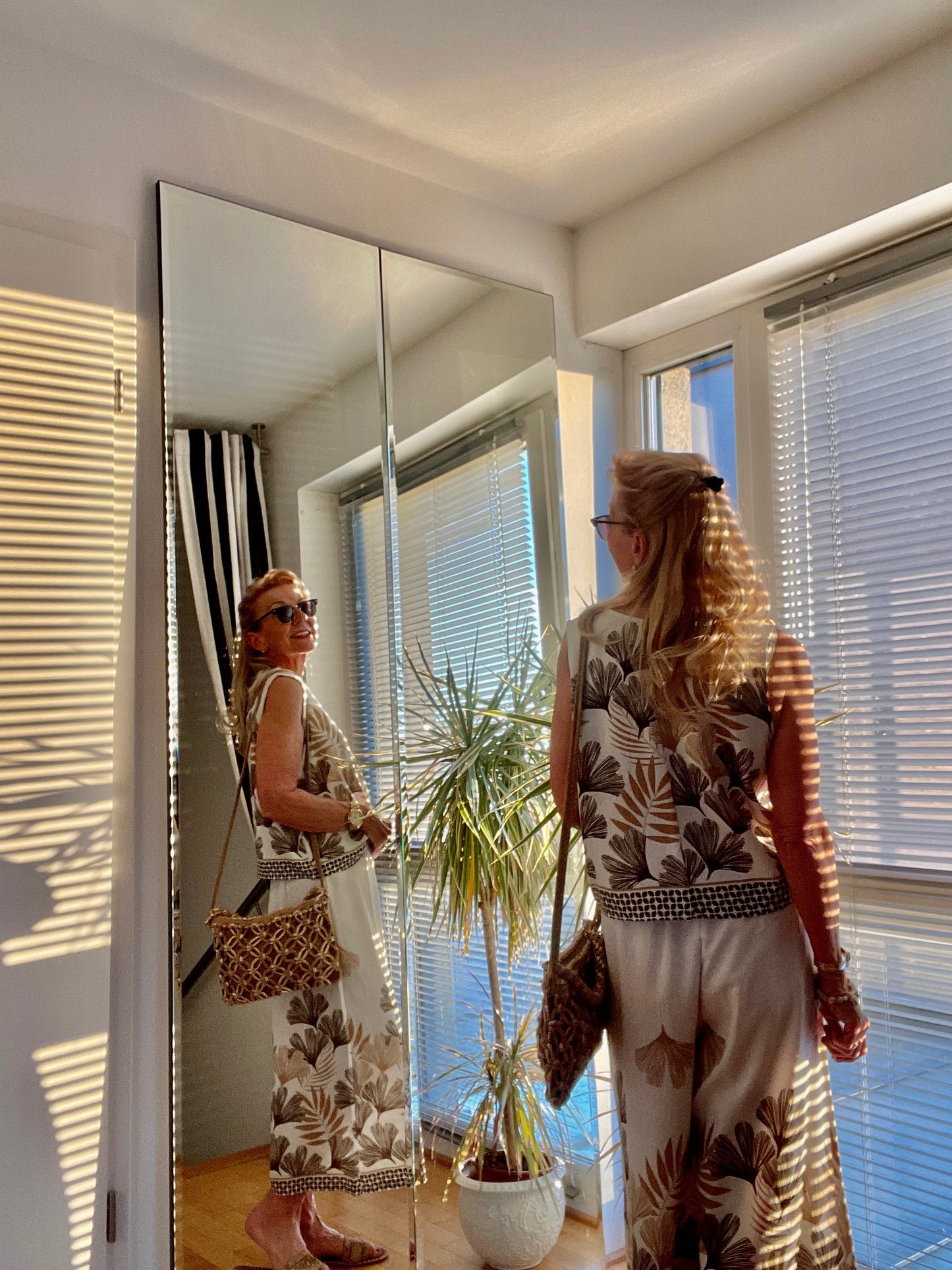 Oberteil MASTER( 2-Teiler Oberteil/Hose) schoko/beige €99,90; stylisch, lässig und mega bequem