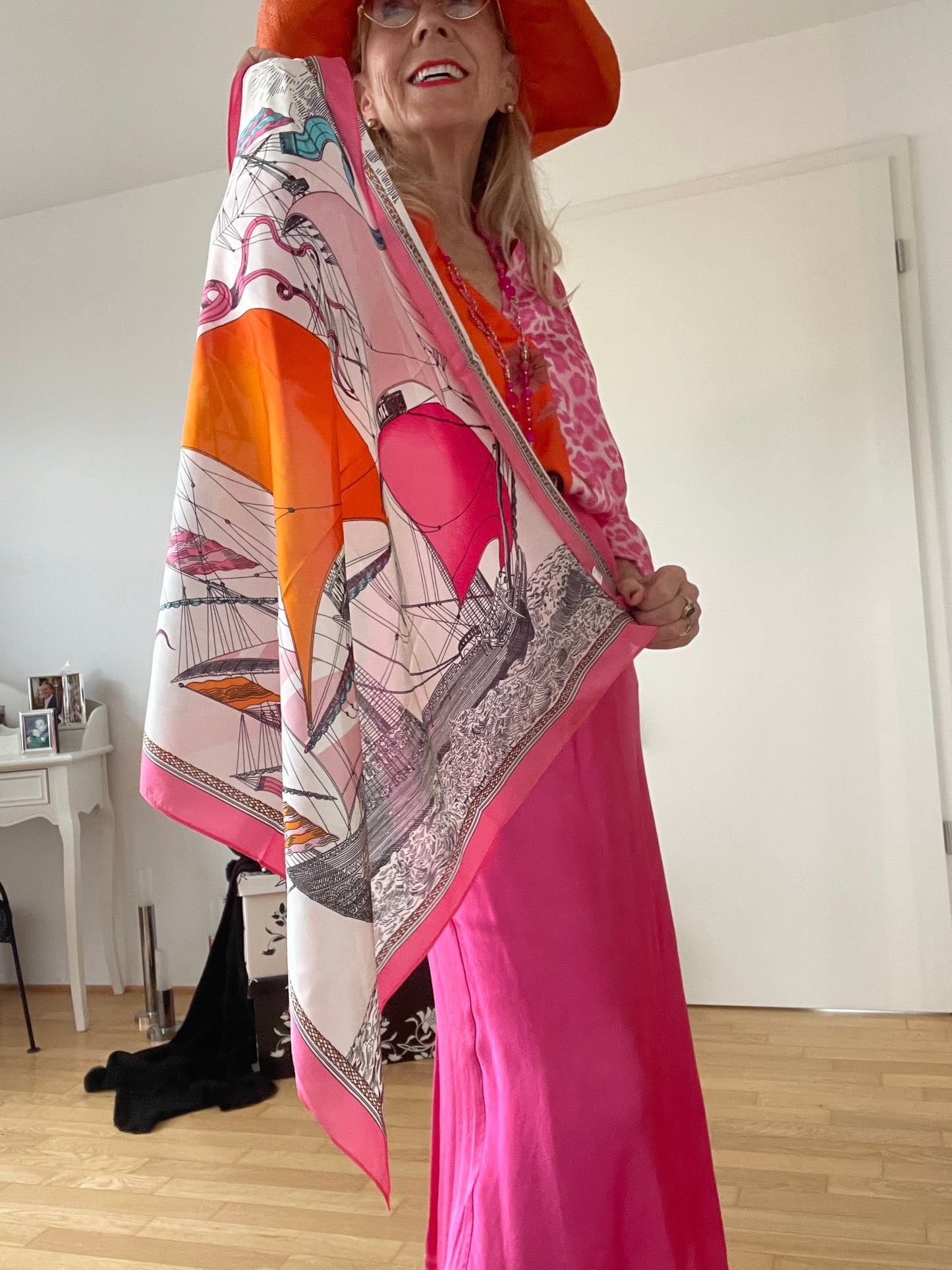 Schal( Nickituch) JASON €29,90 ; geniales Accessoire