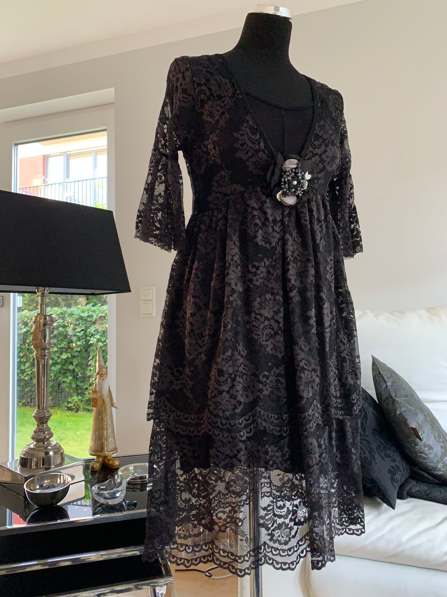 Kleid Fee; zart und feminin „IM MEGA-WINTER-SALE“ nur noch €89,90 statt €149,90