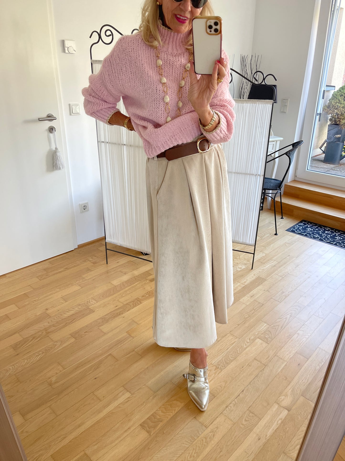 Rock CASCADEUR €99,90; edler Feincord,…so angenehm und herrlich fallend🍂