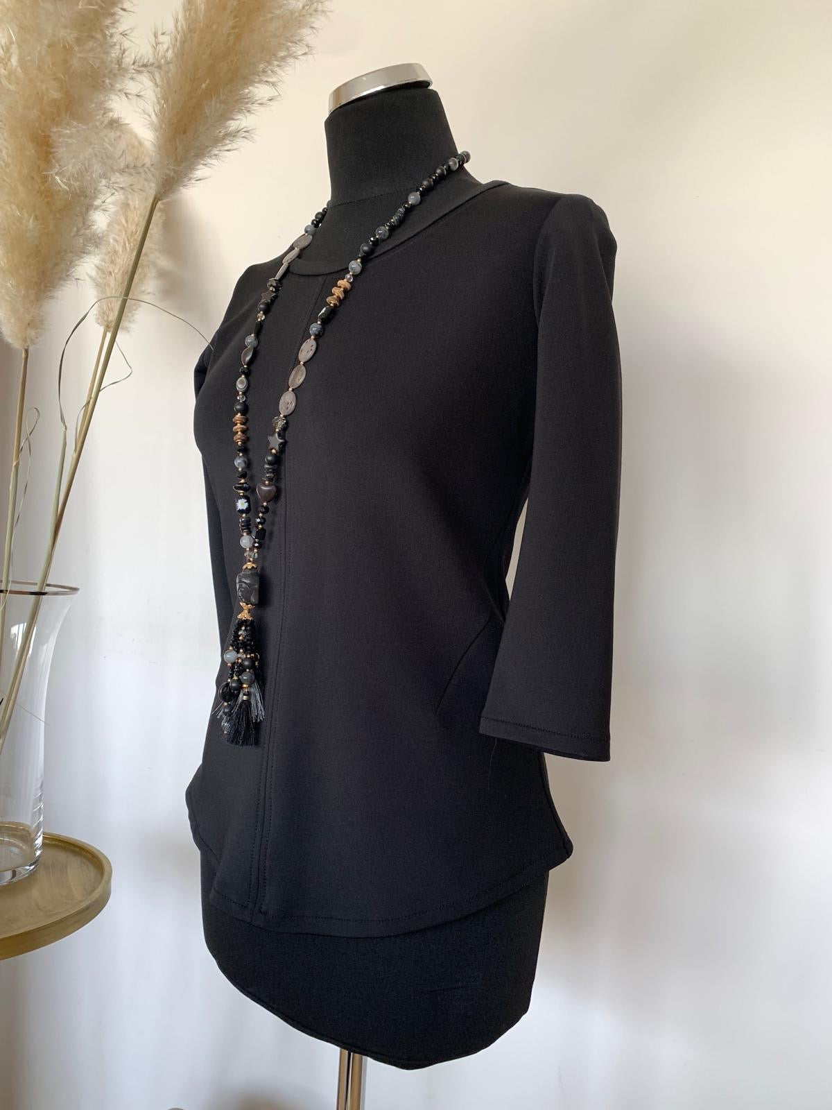 Oberteil PRETTY black; „Im MEGA-OUTLET“ nur noch €39,90 statt €79,90