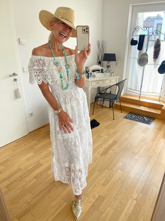 Kleid SIYA jetzt im Spring-Offer für €89,90 statt €119,90… das ist ja mal Spitze!!… super schön figurbetont