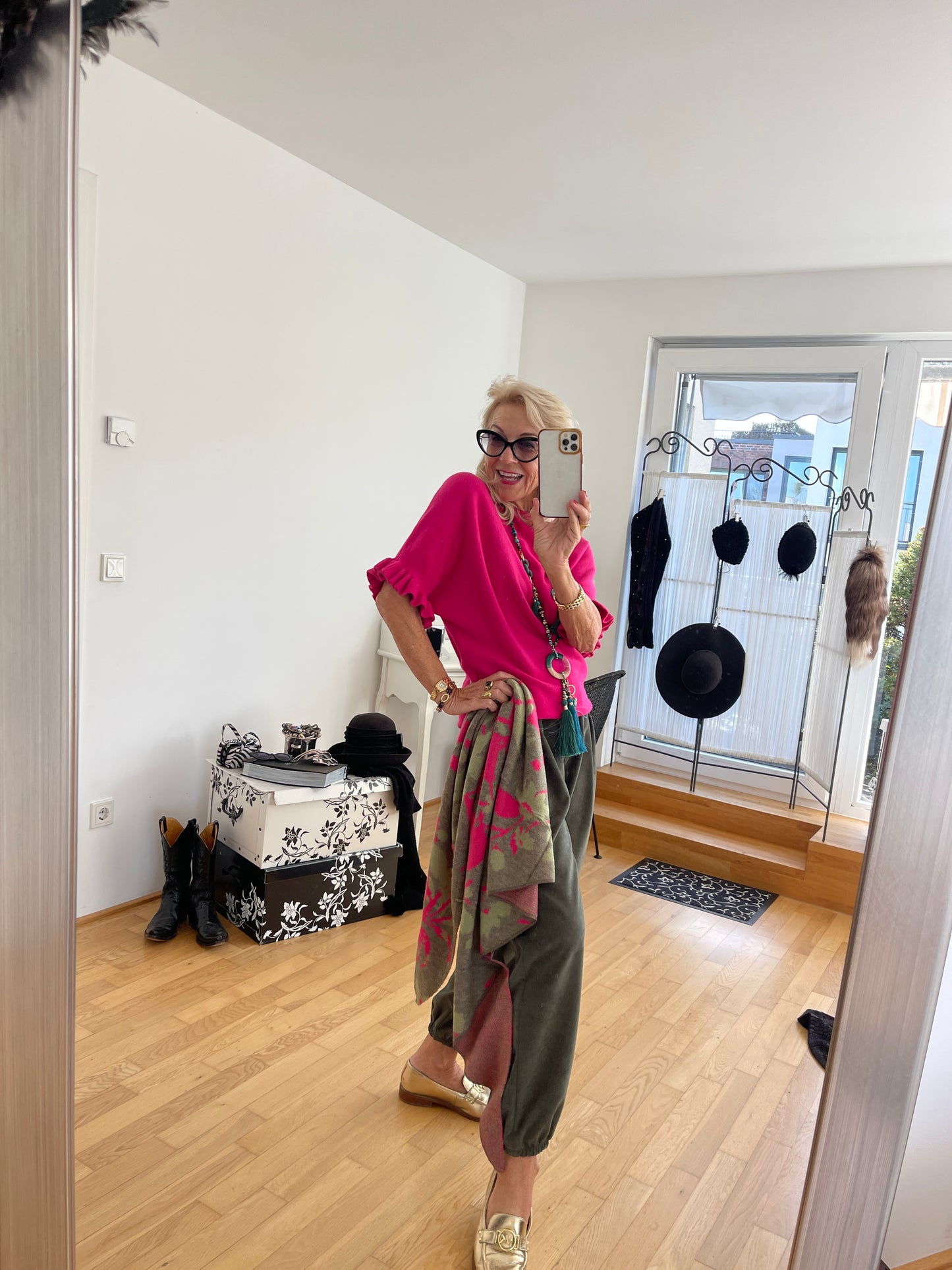 Pullover COLETTE pink €69,90; so edel, schick und kuschelig 🍁