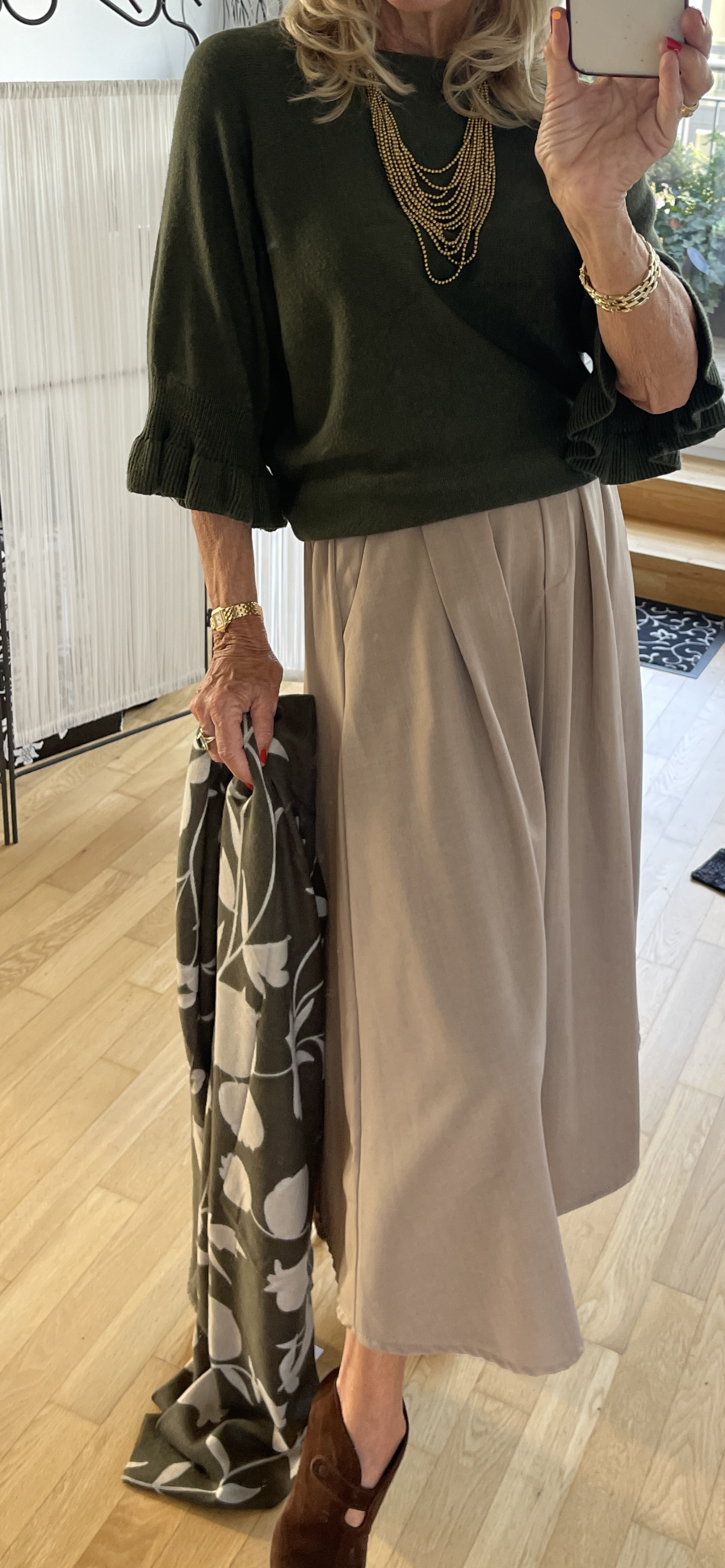 Rock VASILIKI beige €99,90; einfach ein grandioser Schnitt