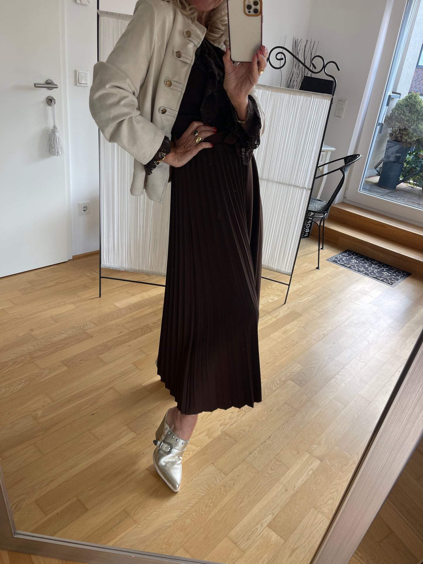 Rock ROCKEFELLER black €109,90; was für ein ausgefallener Schnitt!!