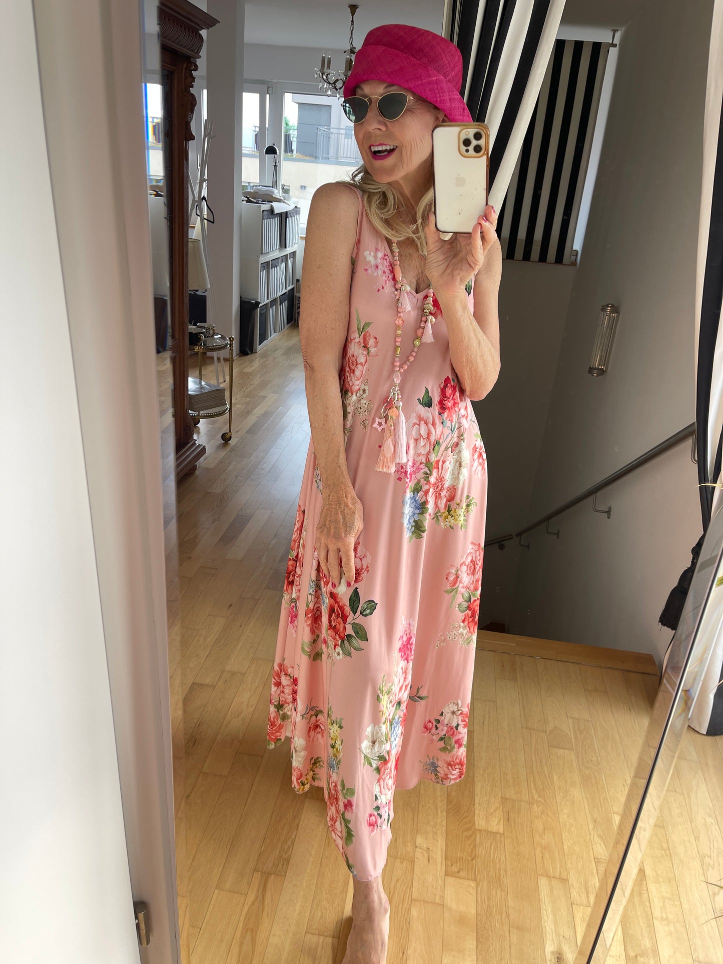 Kleid FLORA €99,90; so ein schöner Name, so ein schönes Kleid