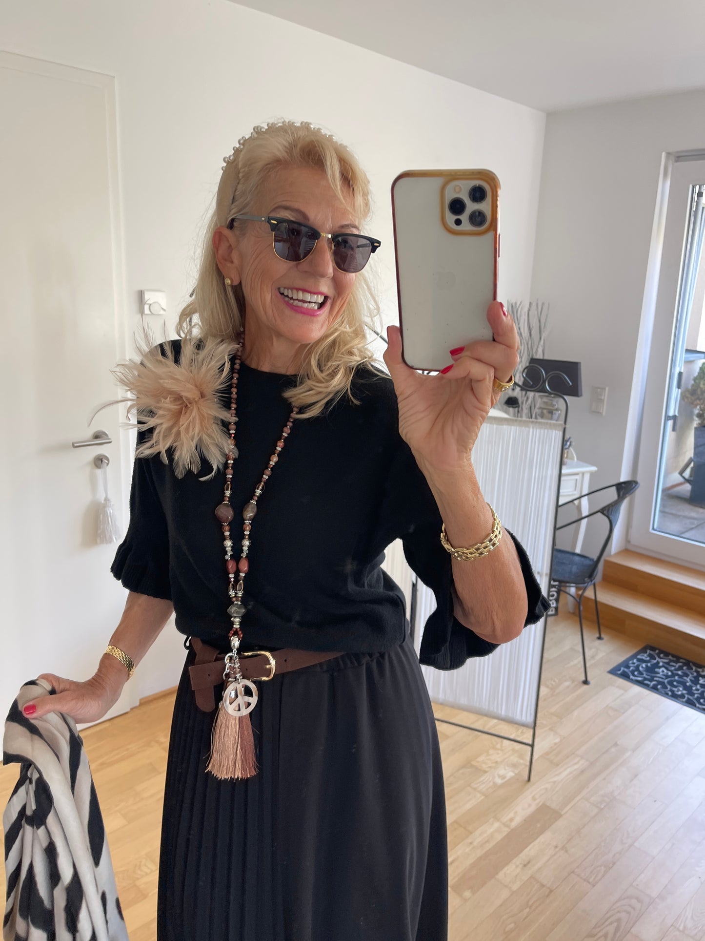 Pullover COLETTE black €69,90; edel, schick und so kuschelig🍂
