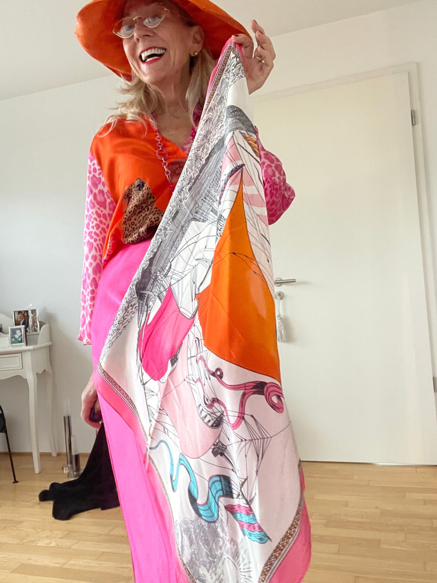 Schal( Nickituch) JASON €29,90 ; geniales Accessoire