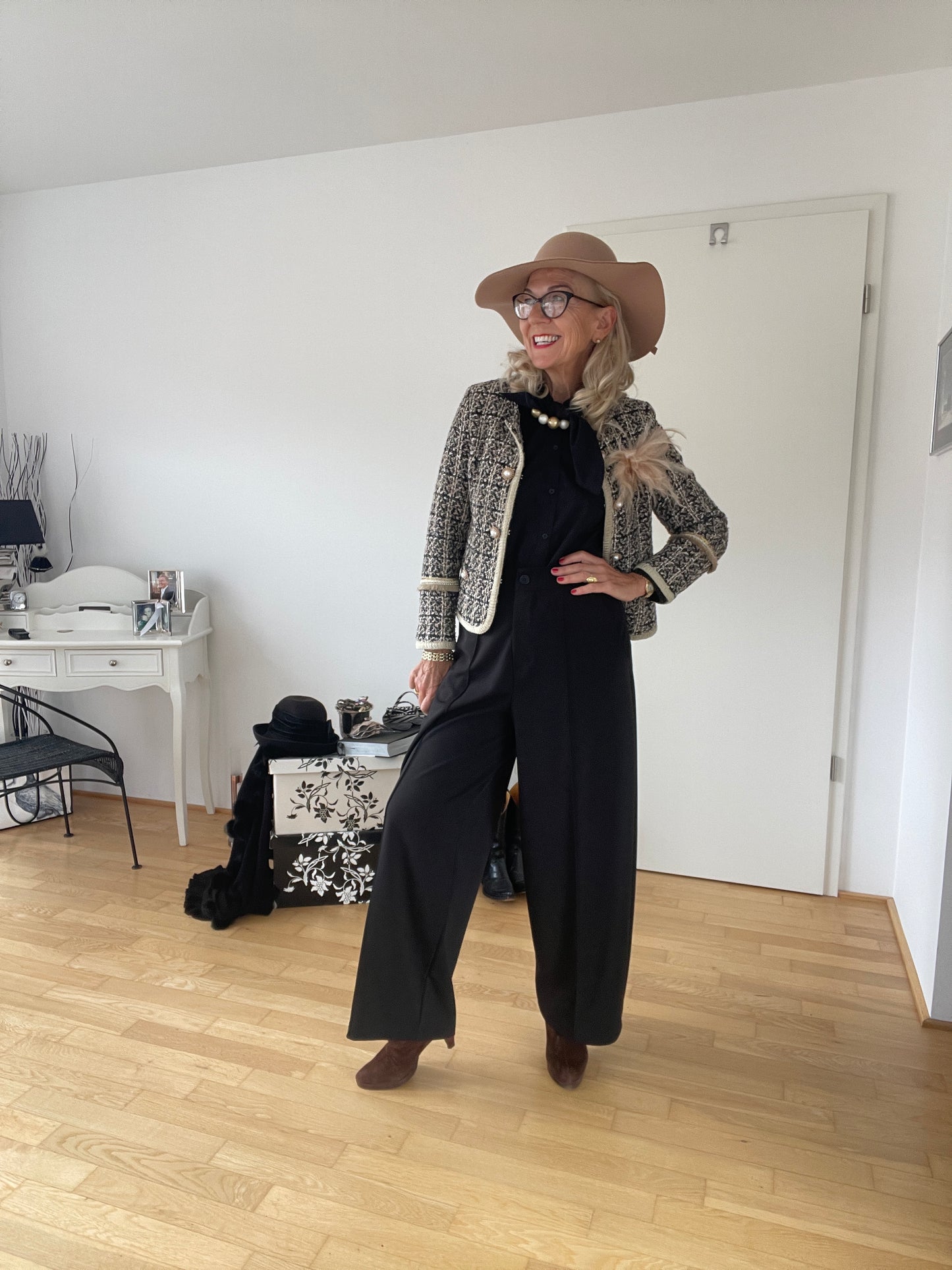 Jacke MARSELLE €119,90; super edel & super stylisch