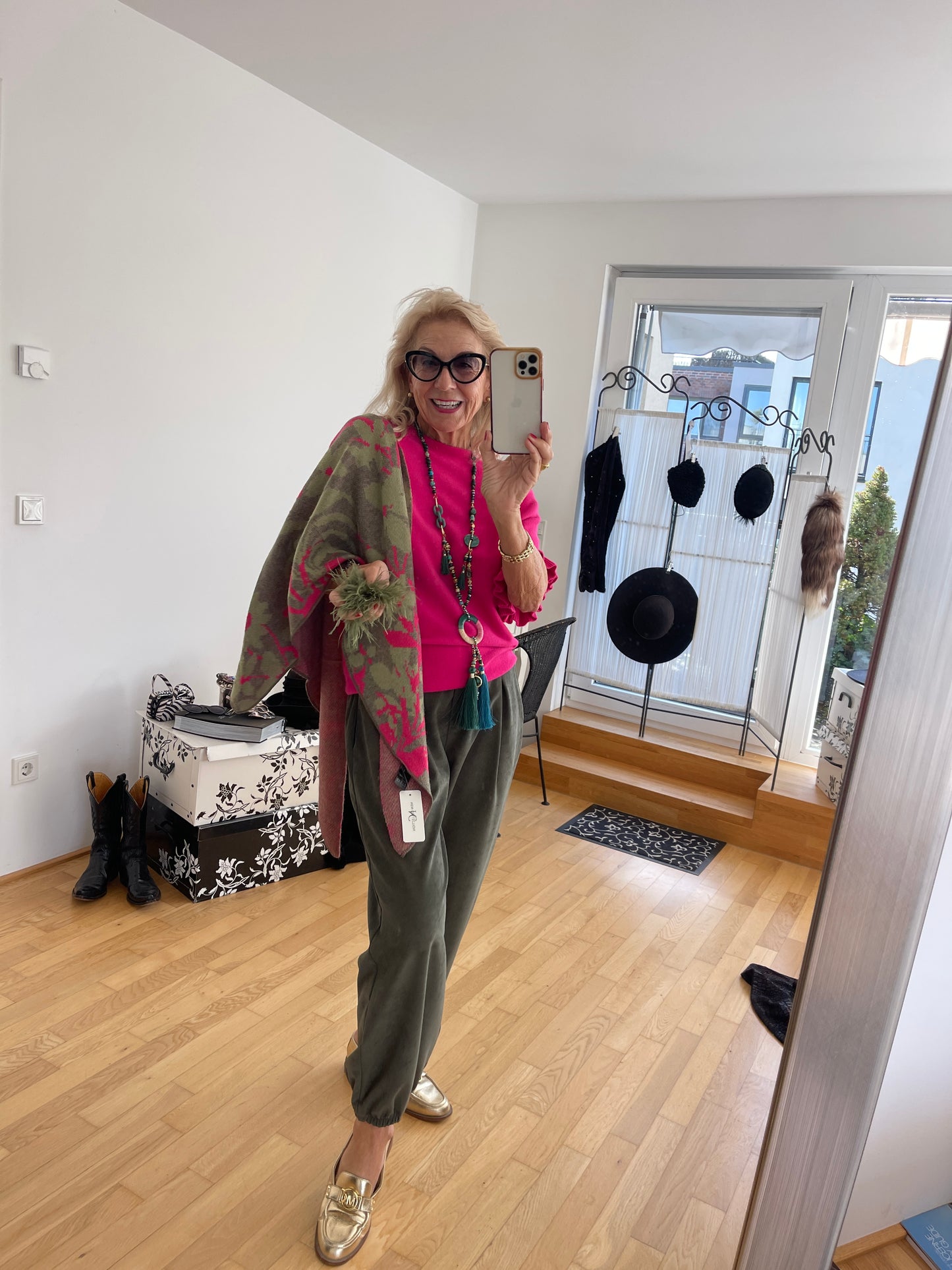 Jacke&Hose 2-Teiler MALIBU €199,90; einfach mega schick und so toll vielseitig zu kombinieren 🍂