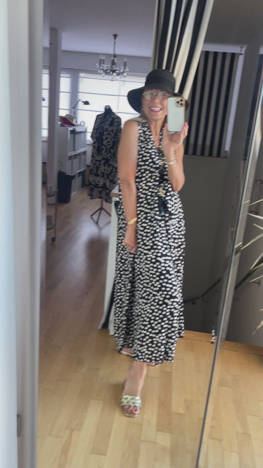 Kleid PABLO €79,90 statt €129,90; zum Verlieben … einfach ein tolles Modell