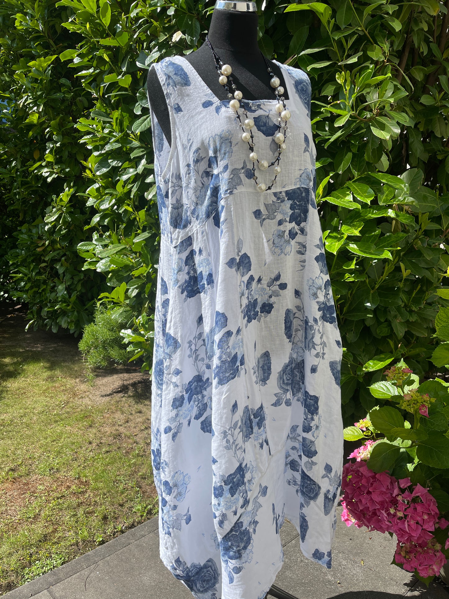 Kleid ORNELLA blue Gr.L €39,90 im ENDLESS-SUMMER-SALE