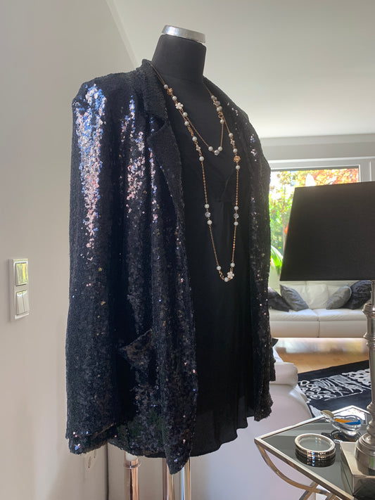 Blazer LUNA Pailletten Gr.M; „Im MEGA-OUTLET“ jetzt €69,90 statt €129,90 immer ein Fashion-Bonbon